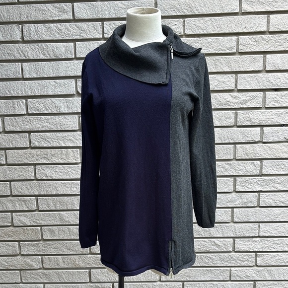 Cleo Gray and Blue Cowl Neck Sweater with Zipper Detail Sz Medium Petite - Picture 1 of 7